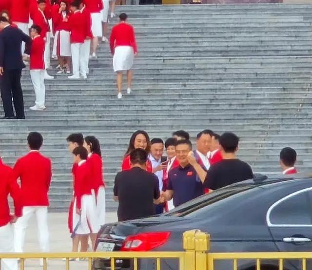 表彰大会路透：全红婵鞋不合脚，张雨霏吴艳妮惊艳，郑钦文很开心（组图） - 26