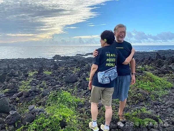 总统被一对坑爹儿女吃干抹净，退休后默默下田种菜，依然逃不过魔咒？（组图） - 27