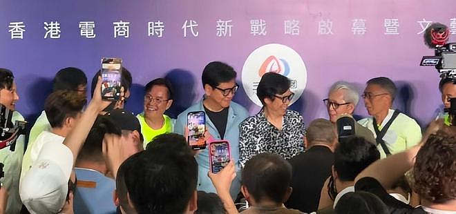 曾志伟成为“疯狂小杨哥”分公司老板，30多位香港艺人现身祝贺（组图） - 15