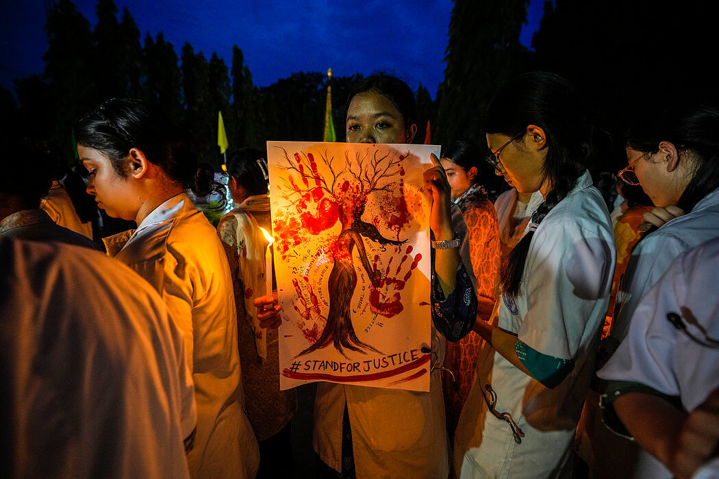 纽时：对女性最危险的国度？印度女医生遭奸杀案再次引发愤怒（组图） - 5