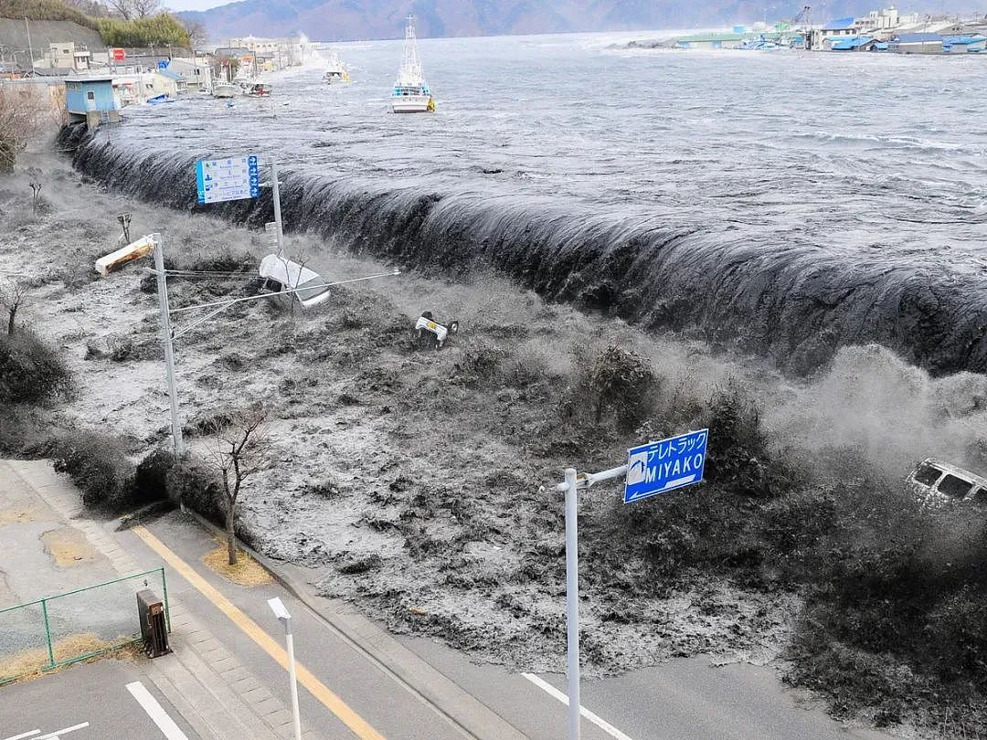 重大海啸威胁，或发生8级地震​；警方紧急求助，奥克兰中区死亡案，已知嫌疑人步行离开；Spark预大减劳动力，裁员513人（组图） - 14