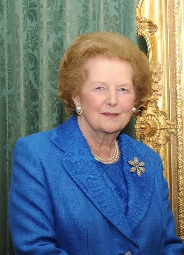 英国新首相从唐宁街撤掉前女首相撒切尔夫人的画像，引起强烈不满（组图） - 3