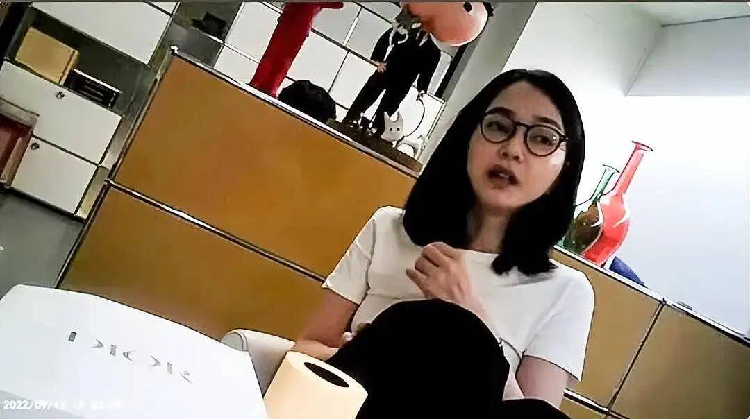 韩国第一夫人受贿案调查者自杀？砸天价整容还被传做陪酒女，她经历比韩剧好看（组图） - 10