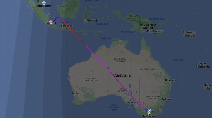 墨尔本飞往狮城酷航班机，因引擎问题改降雅加达（图） - 1