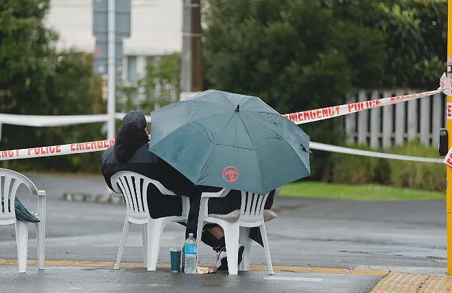 新西兰突发枪击！华人目击者：“朋友儿子当场身亡”！中国混血男遇刺，惨案曝光（组图） - 12