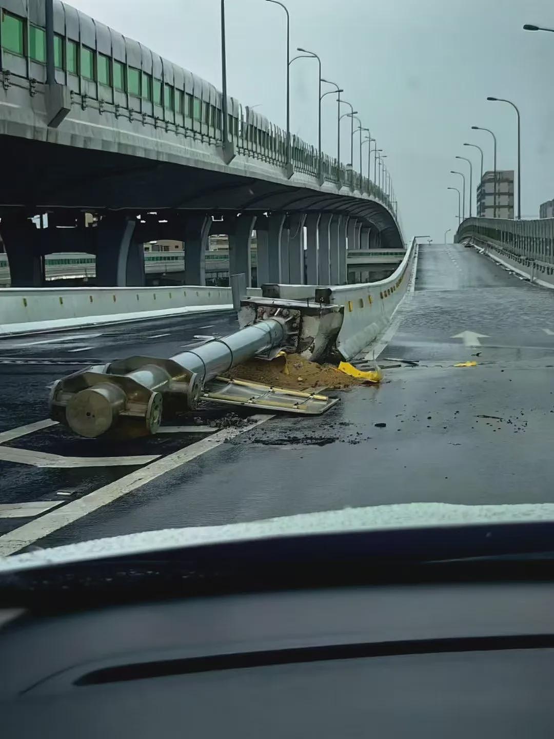 4500人滞留港口，机场航班全部取消！“摩羯”过境，中国沿海住宅区出现海水倒灌，网友：楼在晃…（组图） - 19