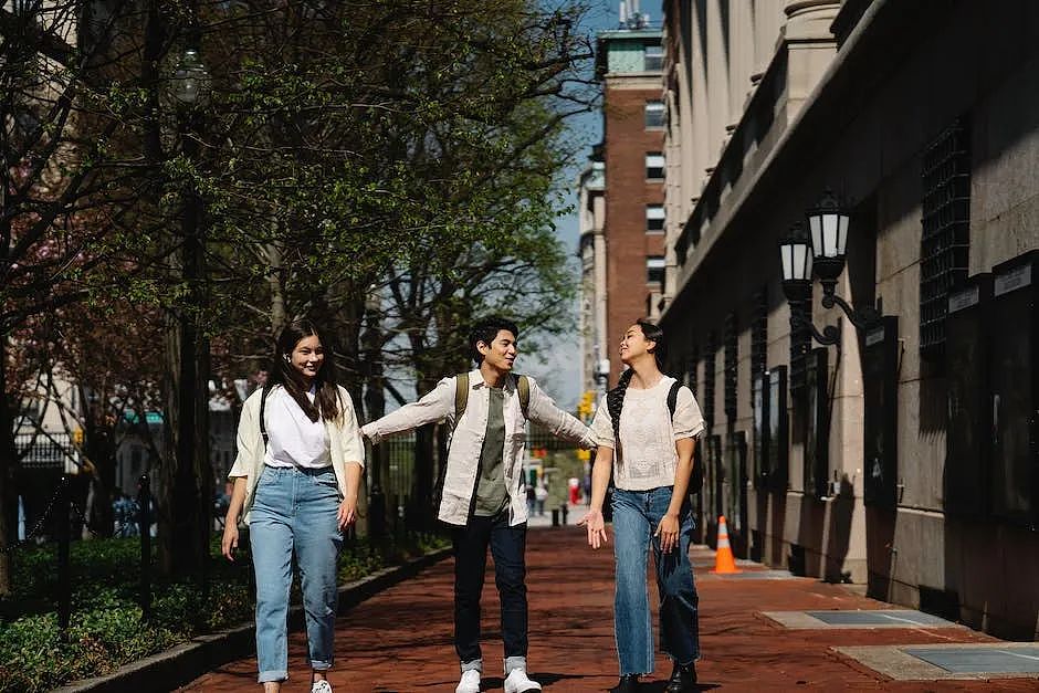 北上广深老母亲自述：花费百万请留学顾问，仿佛供了个祖宗...（组图） - 13