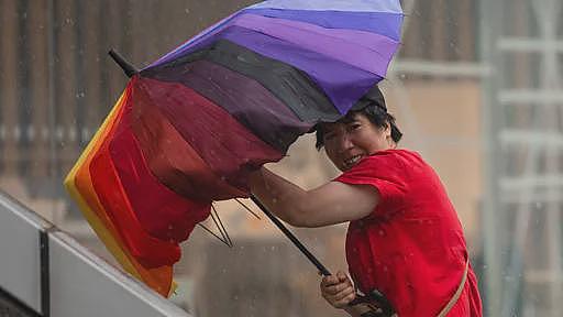 台风“贝碧嘉”登陆上海半日，市民中秋假期的避风经历（组图） - 2