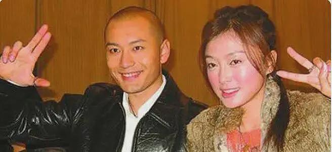 曝黄晓明叶珂疑似结婚，扒一扒黄教主的丰富感情史（组图） - 8