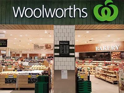 Woolworths被敦促退出新西兰市场；奥克兰三家餐馆破产背后，欠债70万；新西兰史上最大最快融资，​开盘3小时内达成（组图） - 3