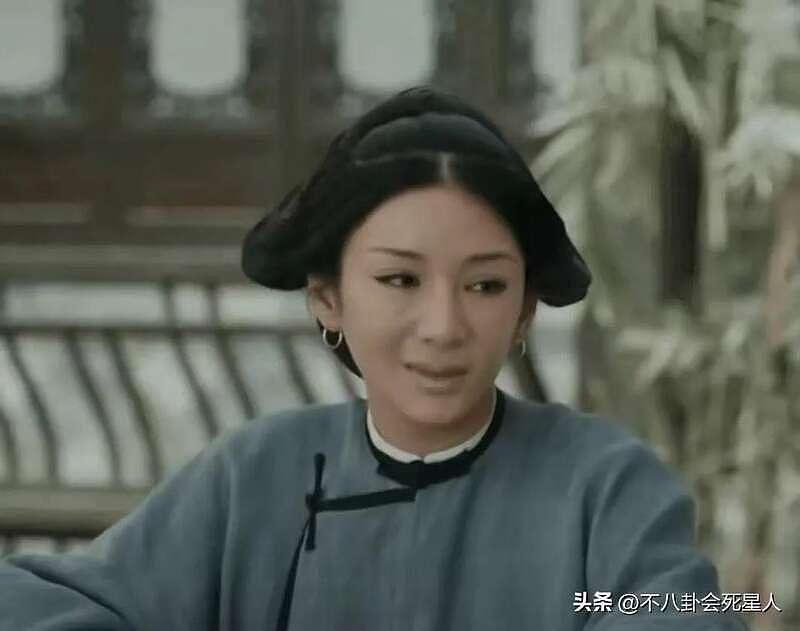 嘴唇变厚脸僵浮肿，近照曝6位中年女星医美后遗症（组图） - 26