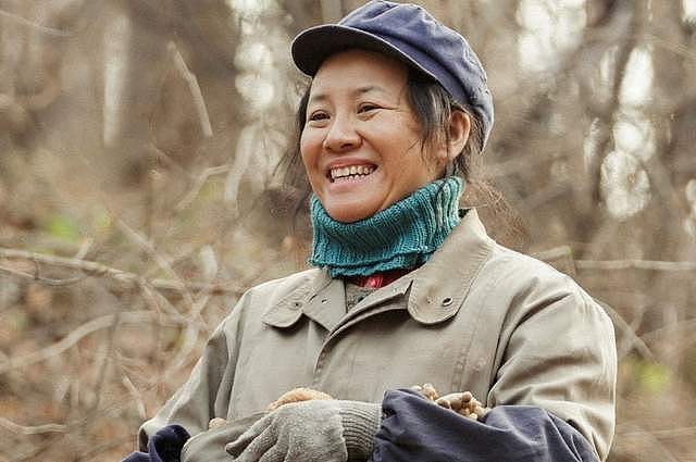 殷桃没提名风波升级！评论区沦陷被嘲没格局，好友改口夸赞赵丽颖（组图） - 13