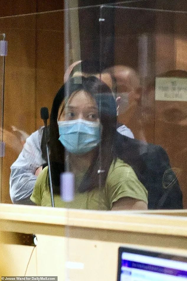 华人女留学生为办庇护刺死移民律师，主动要求遣返回国逃避服刑（组图） - 1