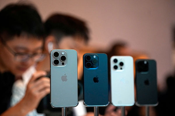 中国一公司下令“用iPhone一律开除”，称员工该用华为！回应：没有为什么（组图） - 4