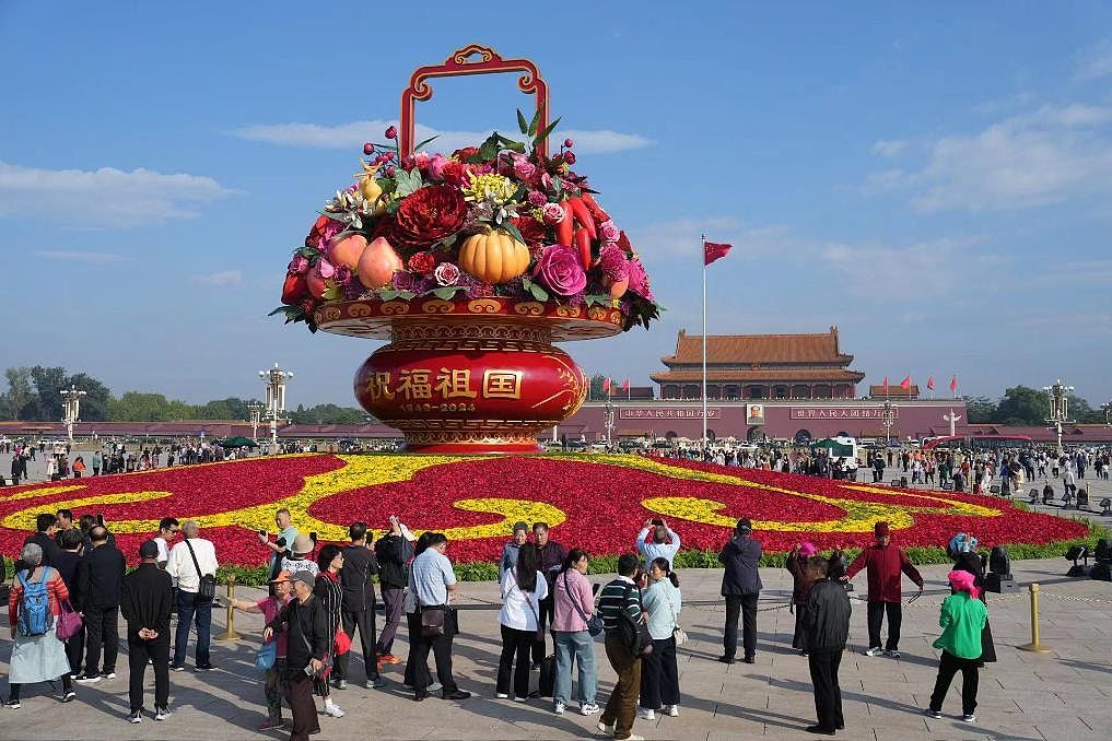 迎国庆北京天安门花篮亮灯，首次用蔬菜水果：包括葫芦、南瓜、辣椒（组图） - 3