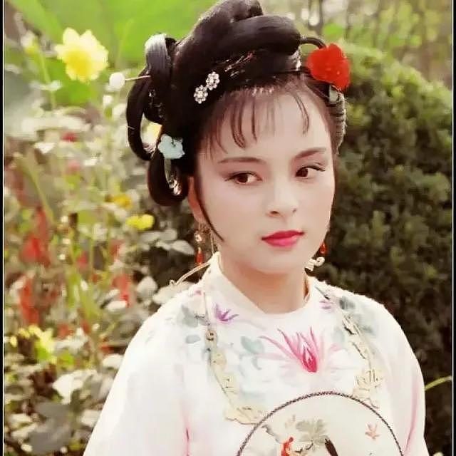 红楼“探春”三段婚姻太传奇，前夫非富即贵，如今成康姨妈继母（组图） - 14