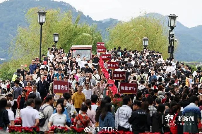 打破多项纪录！人人人人景点人人人人，超23万人做了同一件事（组图） - 3