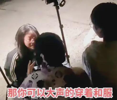 湖北两女子国庆节穿和服，态度嚣张被警察带走，被扒去年也穿过（组图） - 4