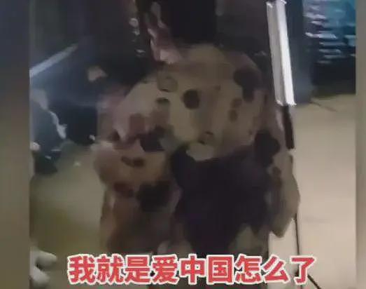 湖北两女子国庆节穿和服，态度嚣张被警察带走，被扒去年也穿过（组图） - 6