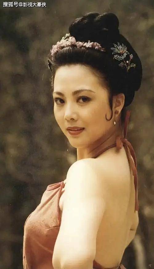 “最美孙二娘”梁丽：从当红女星沦落为通缉犯，她经历了什么（组图） - 32