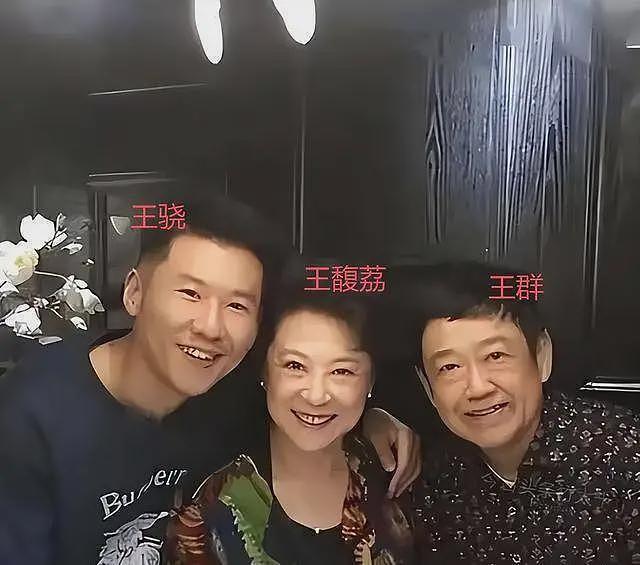 曝导演王群去世，是演员王骁父亲王馥荔丈夫，学生发文缅怀曝细节（组图） - 2