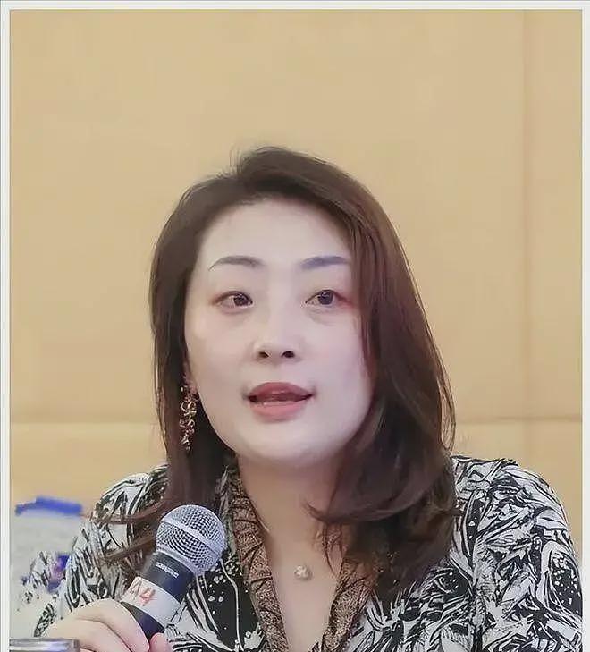 宗馥莉悄悄探访黑龙江超市，没有任何架子，店主追悔莫及：越想越不甘心（组图） - 6