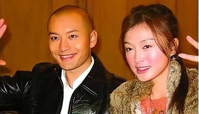 秦岚被曝与魏大勋分手！女方疑似已有新男友，45岁事业爱情再“丰收”（组图） - 14