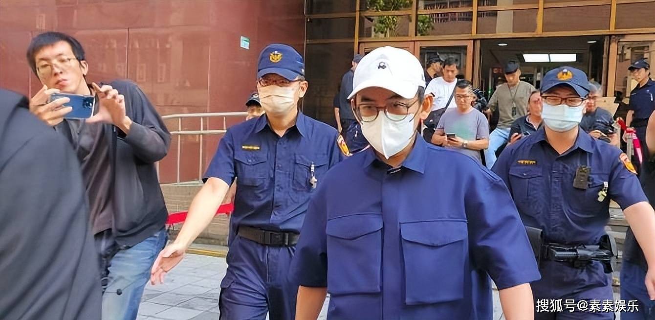 黄子佼被要求判刑7到9个月，他拒不认罪，坚称就算有错也无刑责（组图） - 4