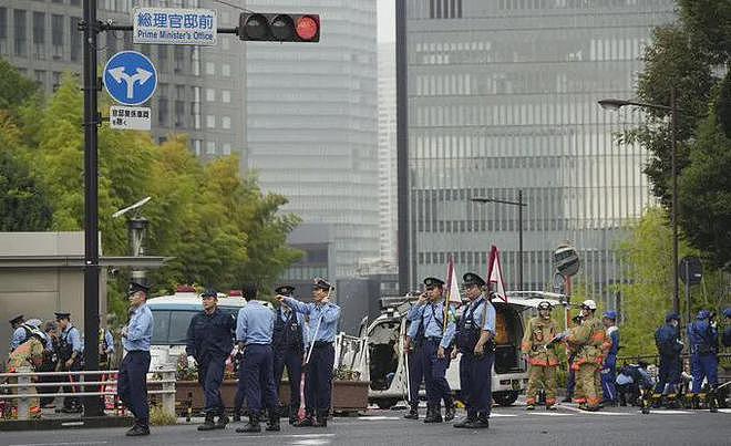 日本首相官邸遭袭击！49岁男子引火焚车狂扔火瓶，日网友却同情犯人…（组图） - 19