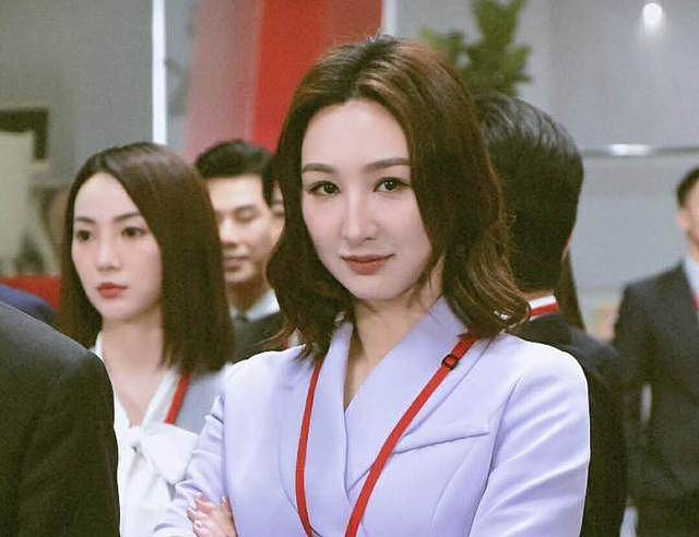 TVB知名女星真空上阵险走光，上位成公司一姐...（组图） - 1