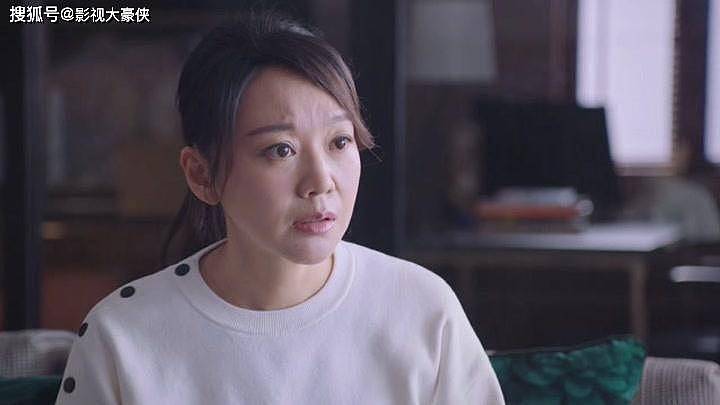 “风情女人”闫妮：离婚后三次“吃嫩草”，当了17年的单亲妈妈（组图） - 8