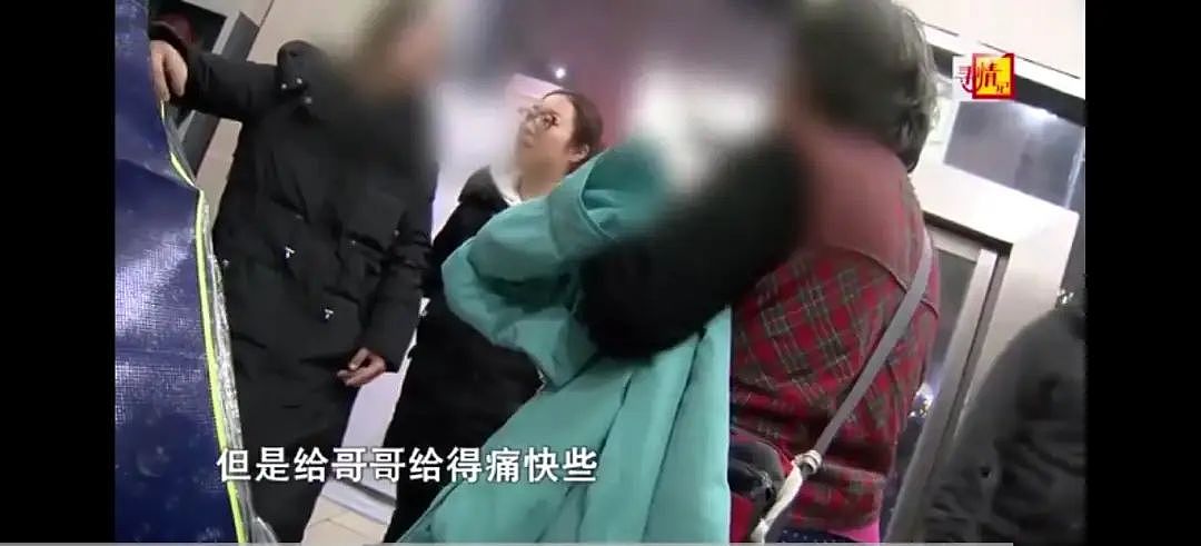 女硕士8年被辞31次成“神经病”，母亲10套房产不愿资助：是重男轻女还是自私自利？（组图） - 11