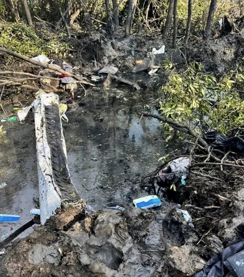 澳洲两飞机空中猛烈相撞，客机“俯冲”坠毁，全员遇难！现场曝光，让人心悸…最近，类似事故频发…（组图） - 20