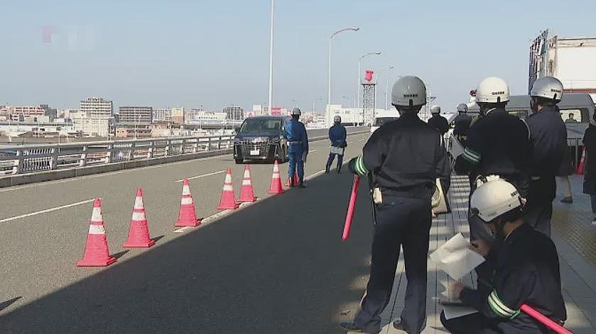 王思聪在日本机场被警察搜车！网友疯狂玩梗：每次接不同女友被盯上（组图） - 15