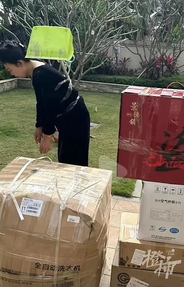 51岁广西婆婆自拍短片火了：要是我有出息的话，儿女就不用那么辛苦了…（组图） - 5