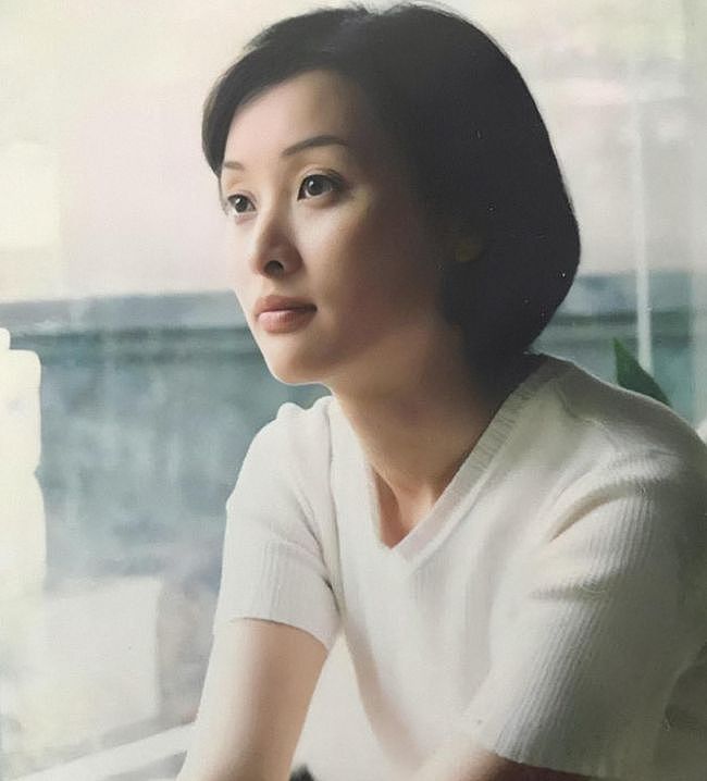 女儿与陈建斌同居5年被分手，如今52岁不婚不育，吴越父亲怎么看（组图） - 3