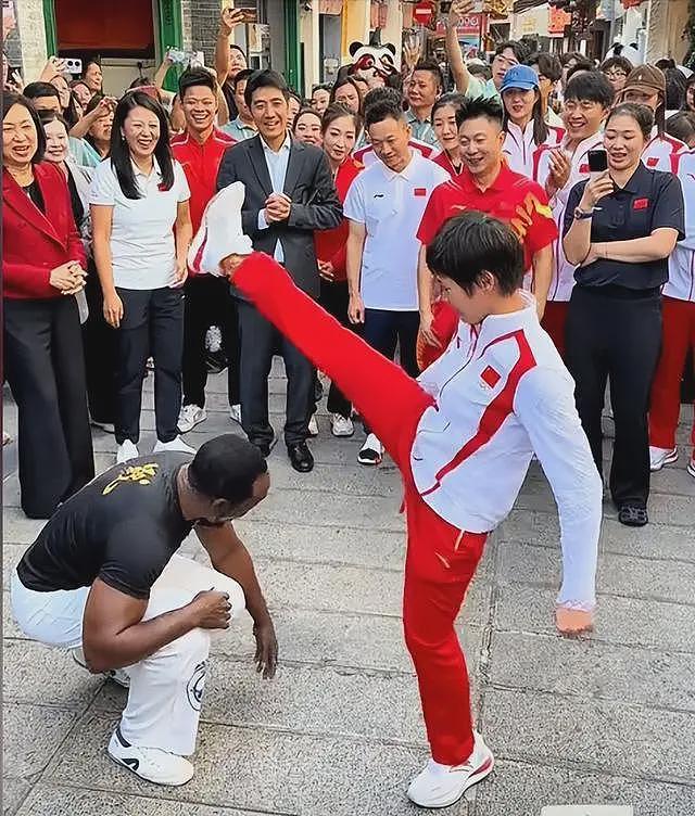 全妹抵澳门！直说不住酒店能不能去晶姐家做客？郭晶晶：要住哪套（组图） - 21