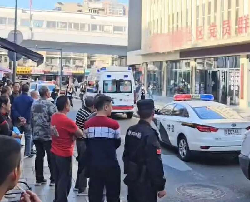 湖北女干部被刺身亡，涉案酗酒摊贩行凶后图自杀（组图） - 2