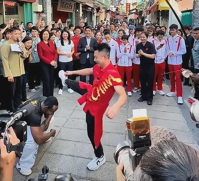 全妹抵澳门！直说不住酒店能不能去晶姐家做客？郭晶晶：要住哪套（组图） - 23