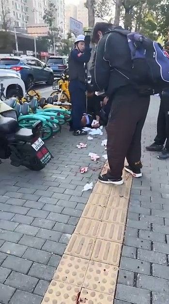 北上广深都爆发随机砍人事件：经济困难下敲响中国社会警钟（视频/组图） - 3