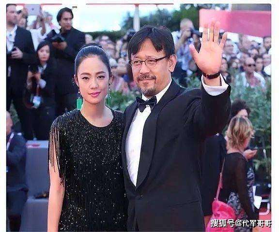 挤走小三小四，完胜刘晓庆，被风流导演独宠19年，她到底啥手段？（组图） - 21