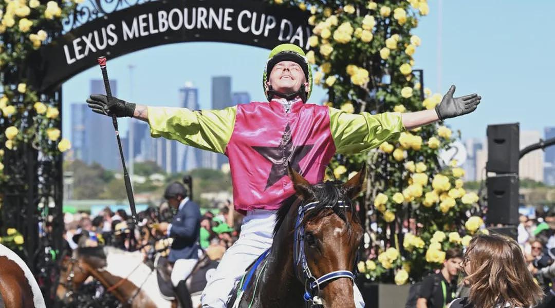 全民赌马！Melbourne Cup爆冷！冠军后程狂飙获440万奖金，周杰伦也在现场观战（组图） - 9