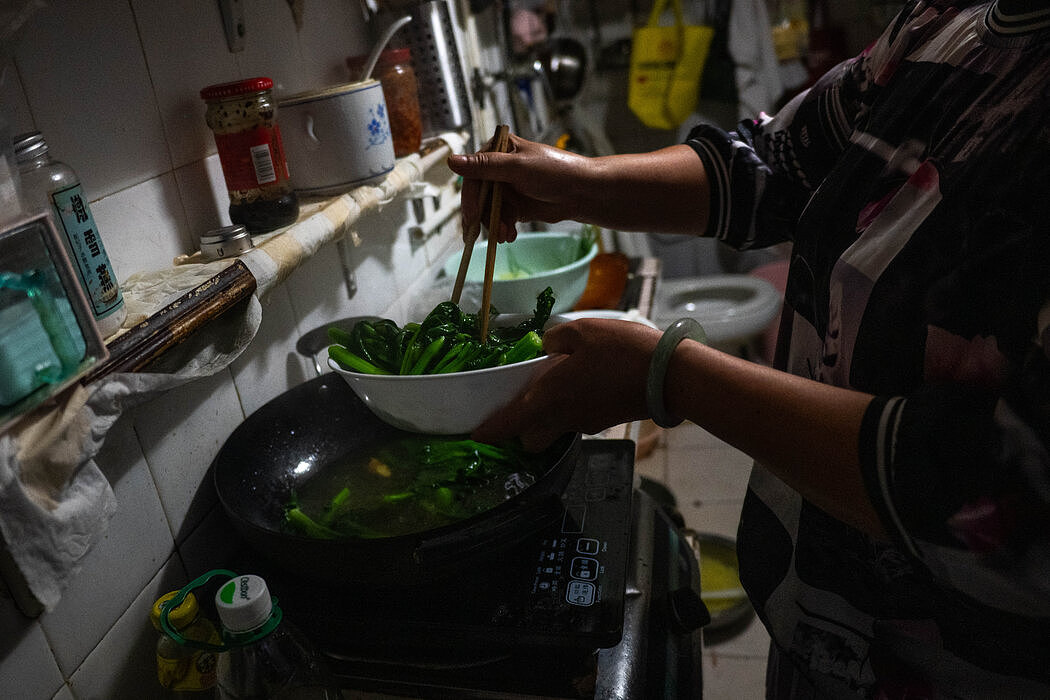 香港逐步淘汰不达标㓥房，穷人栖身何处（组图） - 4