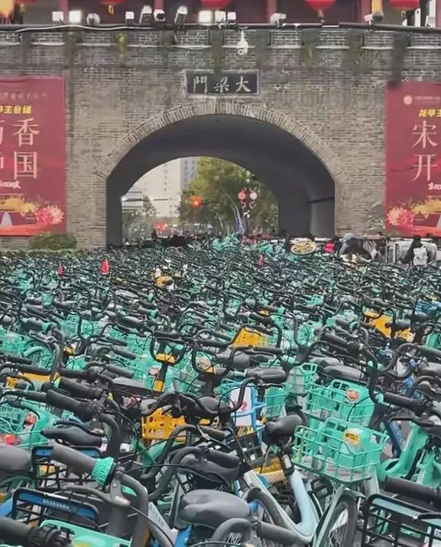 夜骑开封后续：遍地共享单车，道路寸步难行！当地民众连声诉苦（组图） - 21