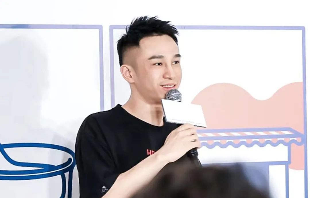 ​90后“留守儿童”白手起家，创奶茶一线品牌狂赚70亿（组图） - 1