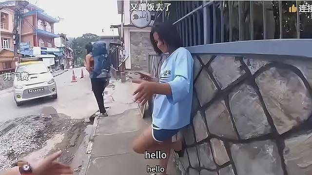 中国小伙穷游葡萄牙，与陌生美女同住一间房，一句话让她害羞了（组图） - 27