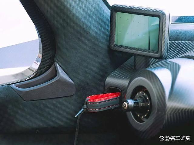 每周超跑系列：2022 阿斯顿马丁 Valkyrie Coupe（组图） - 21