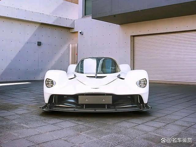 每周超跑系列：2022 阿斯顿马丁 Valkyrie Coupe（组图） - 3