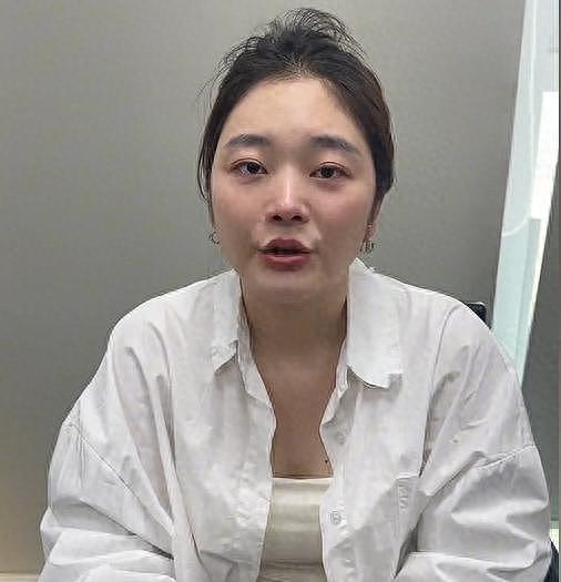 劳斯莱斯事件：被澳门网友点破车牌疑似造假，女车主或面临法律风险（组图） - 1