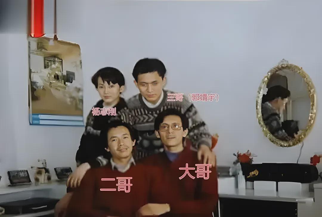 她19岁与导演私奔，在地下室裸婚连生3胎，如今被丈夫用7部剧捧红（组图） - 7